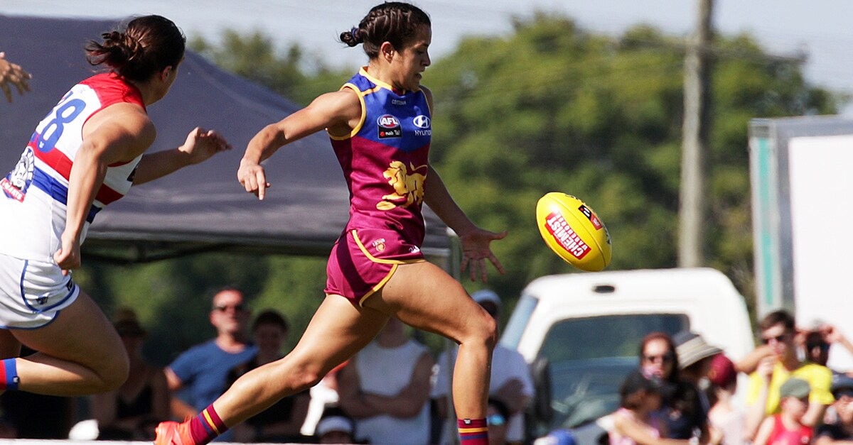 WebANDERSONROUND2 NUMBERS.jpg Ally Anderson during Round 2 against the Bulldogs (Picture: David Layden) - Nat Exon,Alexandra Anderson,Emily Bates